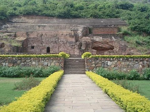 Swarna Bhandar Rajgir